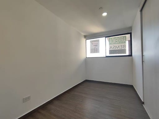 Apartamento de 2 alcobas en arriendo en Las Casitas, Envigado, 90 m² · foto 10 de 16