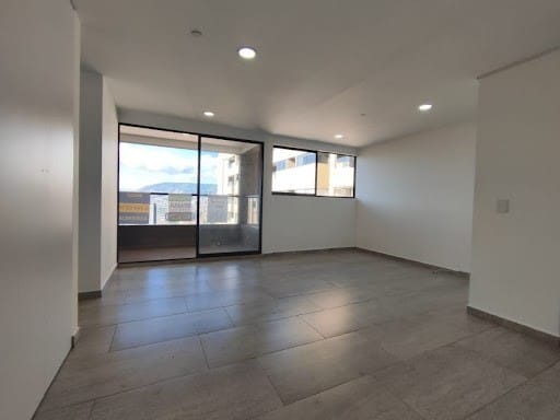 Apartamento de 2 alcobas en arriendo en Las Casitas, Envigado, 90 m² · foto 11 de 16