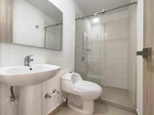 Apartamento de 2 alcobas en arriendo en Las Casitas, Envigado, 90 m² · foto 13 de 16