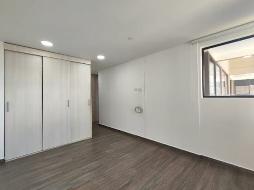 Apartamento de 2 alcobas en arriendo en Las Casitas, Envigado, 90 m² · foto 14 de 16