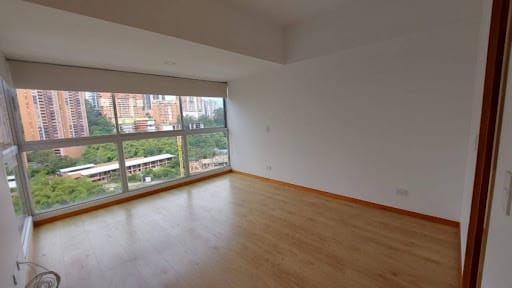 Apartamento de 3 alcobas en arriendo en El Carmelo Ii, Sabaneta, 84 m² · foto 3 de 13