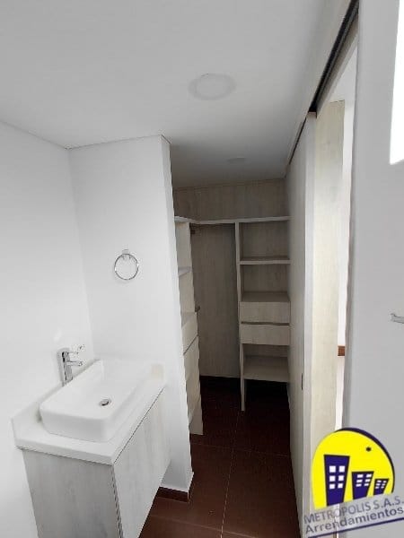 Apartamento de 3 alcobas en arriendo en Aves Maria, Sabaneta, 100 m² · foto 6 de 23
