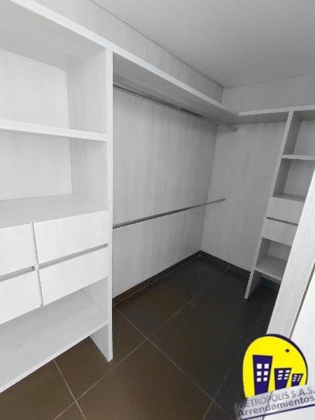 Apartamento de 3 alcobas en arriendo en Aves Maria, Sabaneta, 100 m² · foto 10 de 23