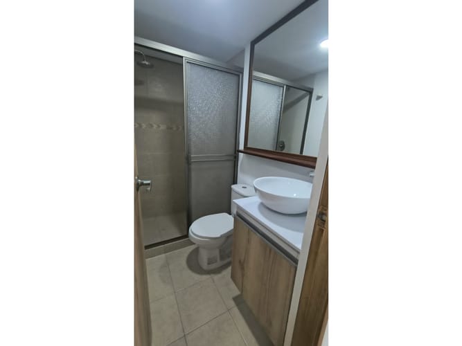 Apartamento de 3 alcobas en arriendo en Castropol, Medellín, 90 m² · foto 14 de 14