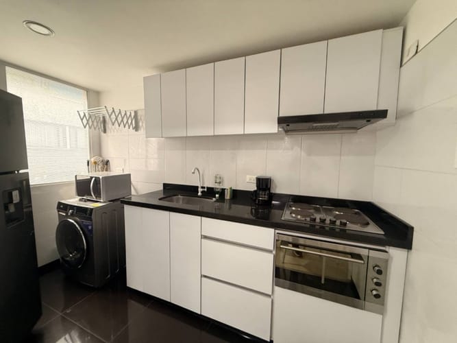 Apartamento de 1 alcoba en venta en Chapinero, Bogotá, 33 m² · foto 8 de 24
