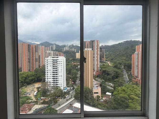 Apartamento de 2 alcobas en venta en Prados De Sabaneta, Sabaneta, 55 m² · foto 7 de 24