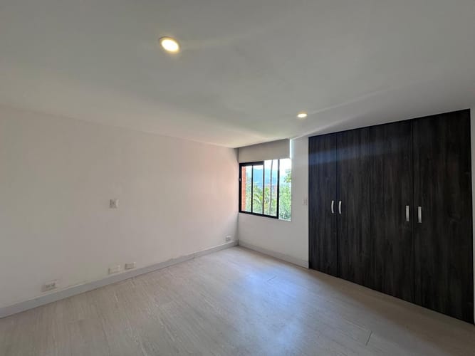 Apartamento de 1 alcoba en arriendo en El Poblado, Medellín, 63 m² · foto 11 de 14