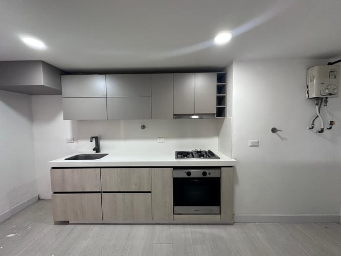 Apartamento de 1 alcoba en arriendo en El Poblado, Medellín, 63 m² · foto 12 de 14