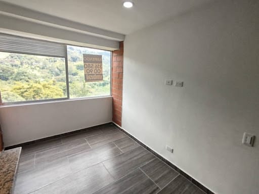 Apartamento de 3 alcobas en arriendo en San Gabriel, Medellín, 60 m² · foto 10 de 15