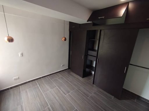 Apartamento de 3 alcobas en arriendo en San Gabriel, Medellín, 60 m² · foto 13 de 15
