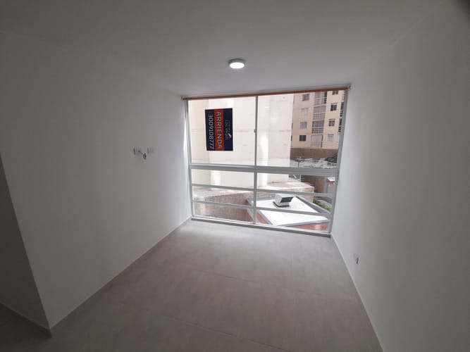 Apartamento de 3 alcobas en arriendo en Maria Auxiliadora, Sabaneta, 52 m² · foto 2 de 21