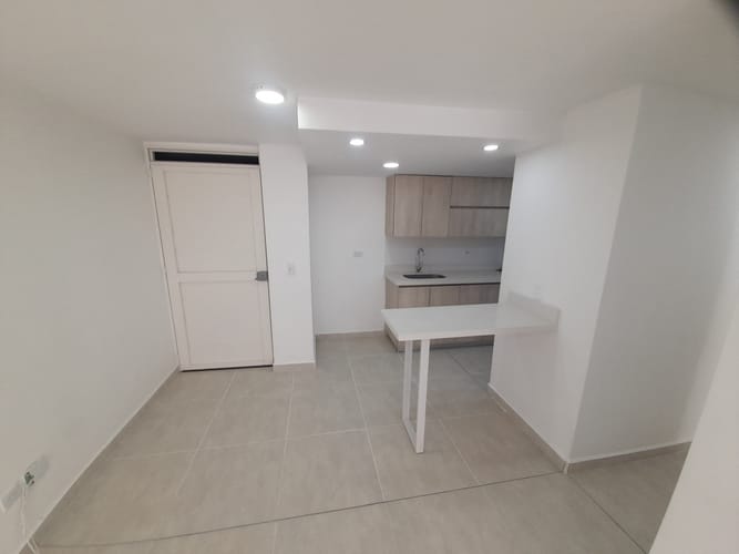 Apartamento de 3 alcobas en arriendo en Maria Auxiliadora, Sabaneta, 52 m² · foto 4 de 21
