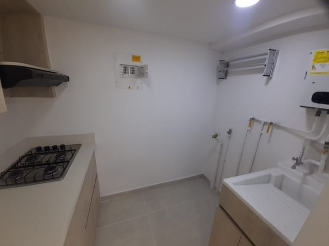 Apartamento de 3 alcobas en arriendo en Maria Auxiliadora, Sabaneta, 52 m² · foto 8 de 21