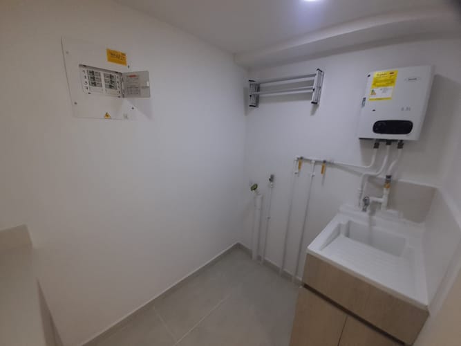 Apartamento de 3 alcobas en arriendo en Maria Auxiliadora, Sabaneta, 52 m² · foto 9 de 21