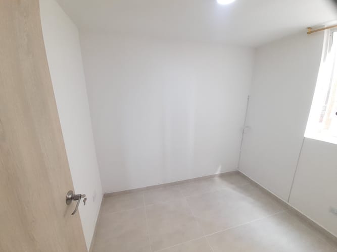 Apartamento de 3 alcobas en arriendo en Maria Auxiliadora, Sabaneta, 52 m² · foto 14 de 21