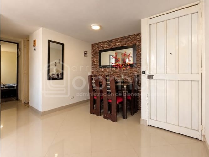 Apartamento de 2 alcobas en venta en Monteclaro, Medellín, 42 m² · foto 6 de 11