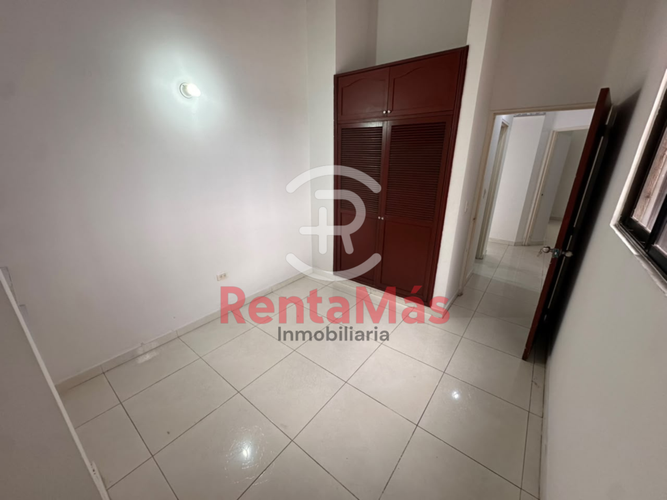 Apartamento de 4 alcobas en arriendo en Quinta Oriental, Cúcuta, 99 m² · foto 9 de 17