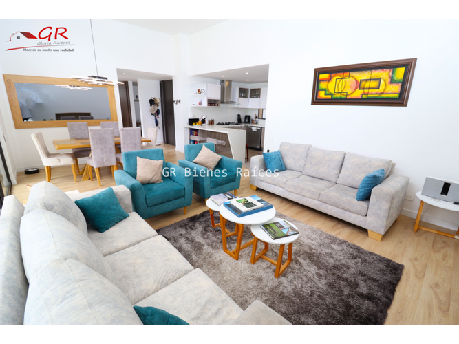 Casa de 3 alcobas en venta en Parcelas, Cota, 220 m² · foto 4 de 24