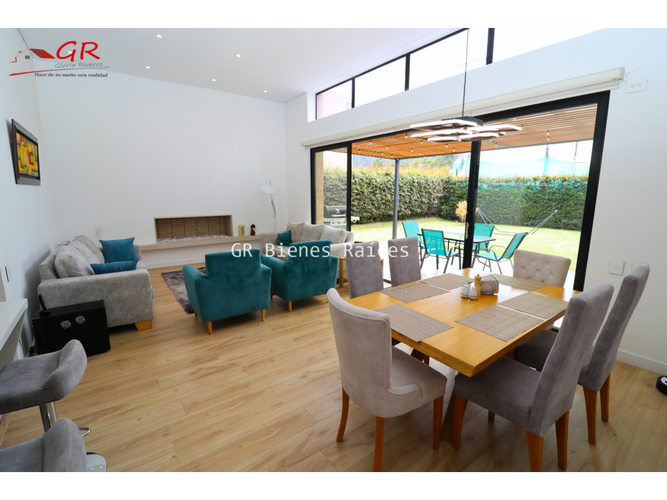 Casa de 3 alcobas en venta en Parcelas, Cota, 220 m² · foto 5 de 24