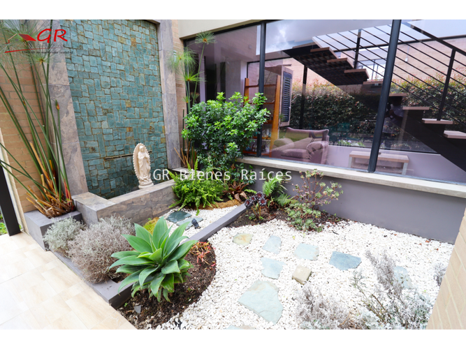 Casa de 3 alcobas en venta en Parcelas, Cota, 220 m² · foto 7 de 24