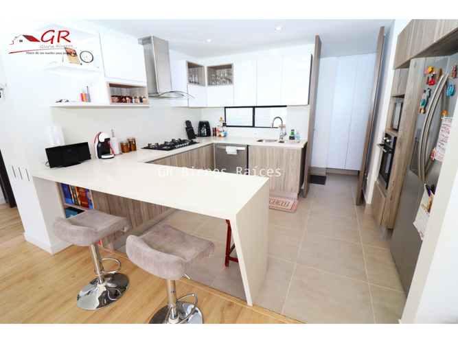 Casa de 3 alcobas en venta en Parcelas, Cota, 220 m² · foto 8 de 24