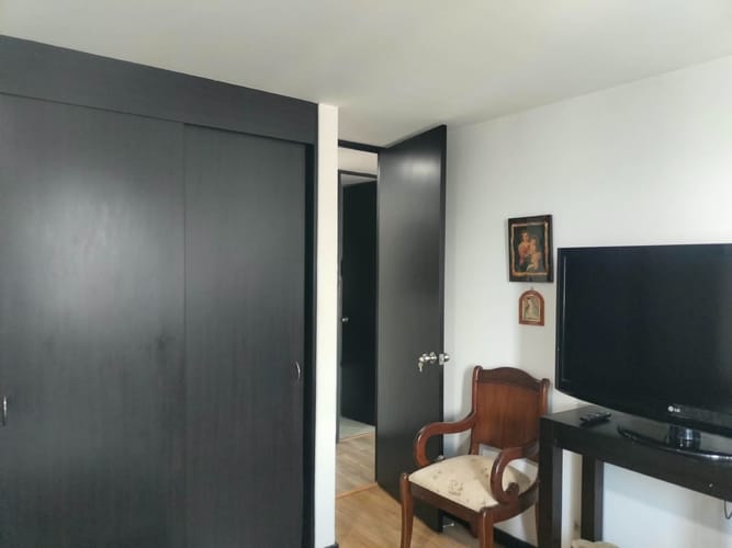 Apartamento de 2 alcobas en venta en El Poblado, Medellín, 72 m² · foto 10 de 16