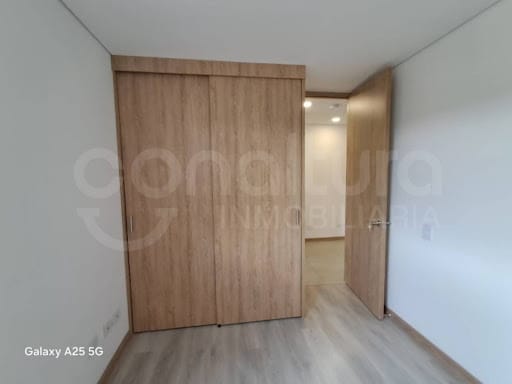 Apartamento de 3 alcobas en arriendo en Vereda San Jose, Sabaneta, 78 m² · foto 10 de 14