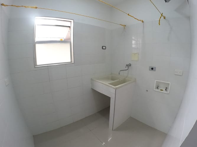 Apartamento de 2 alcobas en arriendo en Crespo, Cartagena, 80 m² · foto 4 de 12