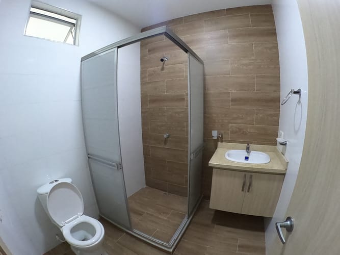 Apartamento de 2 alcobas en arriendo en Crespo, Cartagena, 80 m² · foto 5 de 12