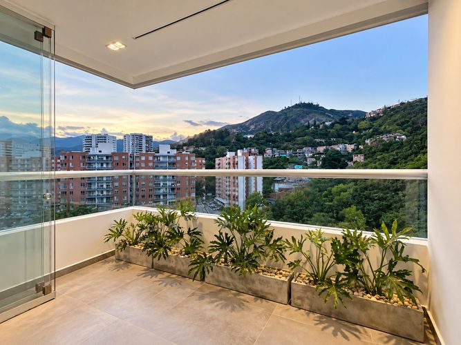 Apartamento de 2 alcobas en arriendo en Normandia, Cali, 117 m² · foto 3 de 10