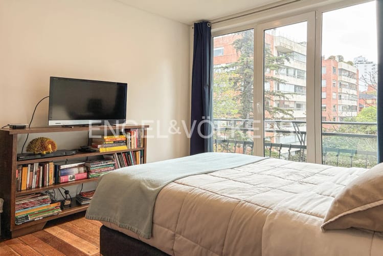 Apartamento de 3 alcobas en venta en Los Rosales, Bogotá, 135 m² · foto 16 de 20