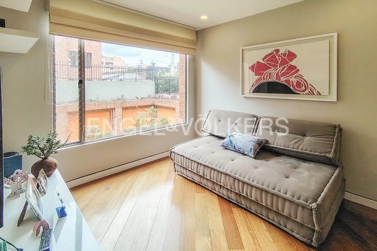 Apartamento de 2 alcobas en venta en Chico Norte, Bogotá, 160 m² · foto 7 de 15