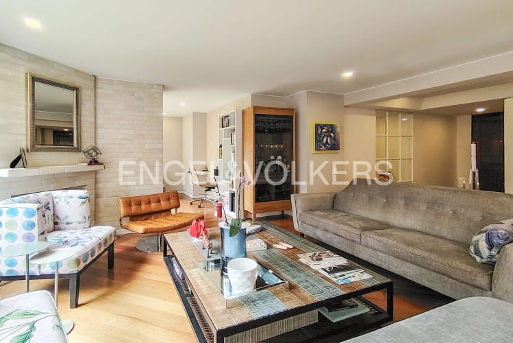 Apartamento de 2 alcobas en venta en Chico Norte, Bogotá, 160 m² · foto 3 de 15