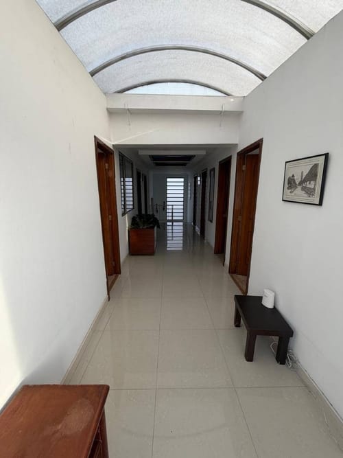 Casa de 5 alcobas en arriendo en Fontibon, Bogotá, 348 m² · foto 11 de 21