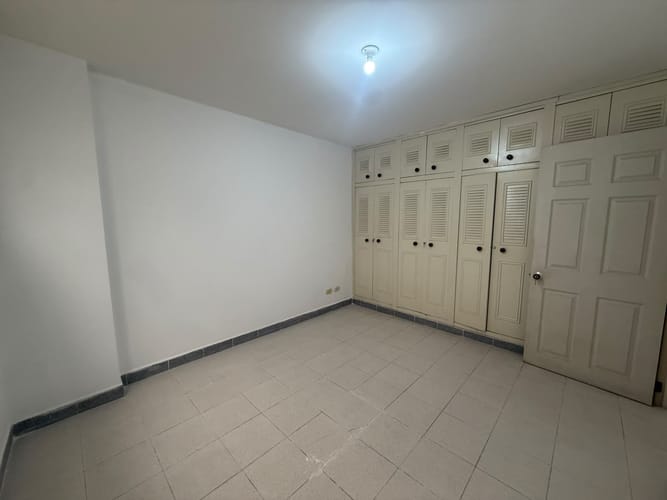 Apartamento de 2 alcobas en arriendo en Sector Galeria Central, Pereira, 55 m² · foto 12 de 16