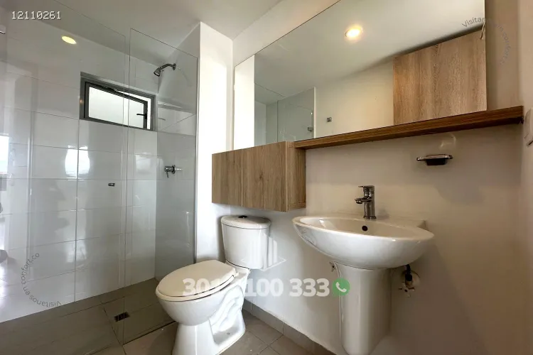 Apartamento de 2 alcobas en arriendo en San Julian, Medellín, 102 m² · foto 12 de 24