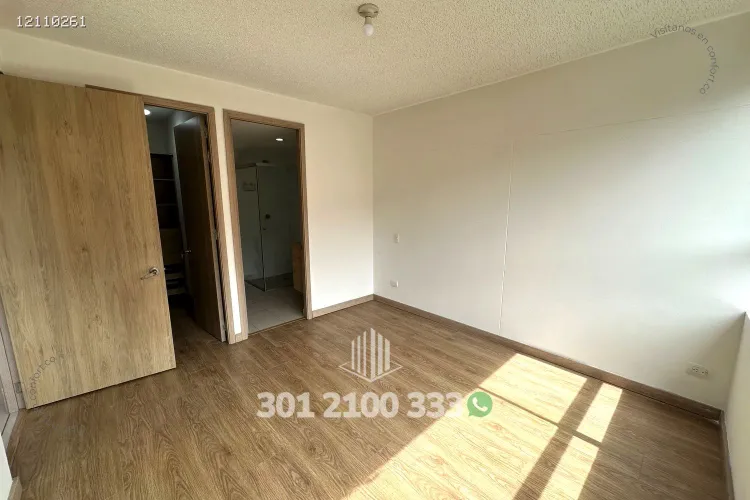 Apartamento de 2 alcobas en arriendo en San Julian, Medellín, 102 m² · foto 14 de 24