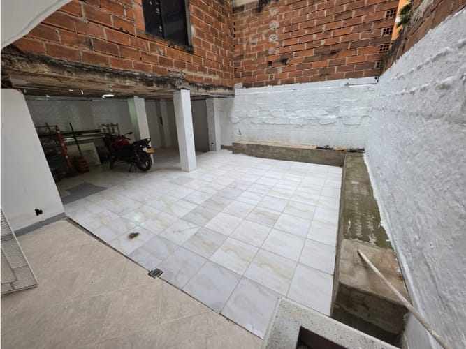Local en arriendo en Holanda, Sabaneta, 110 m² · foto 10 de 12