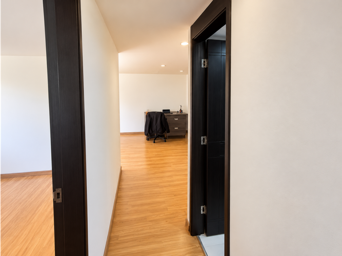 Apartamento de 2 alcobas en venta en San Antonio, Bogotá, 59 m² · foto 6 de 8