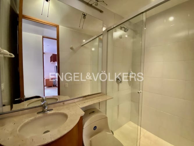 Apartamento de 3 alcobas en arriendo en Chicó Navarra, Bogotá, 150 m² · foto 17 de 17