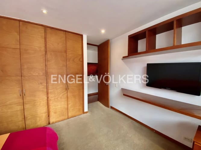 Apartamento de 3 alcobas en arriendo en Chicó Navarra, Bogotá, 150 m² · foto 16 de 17