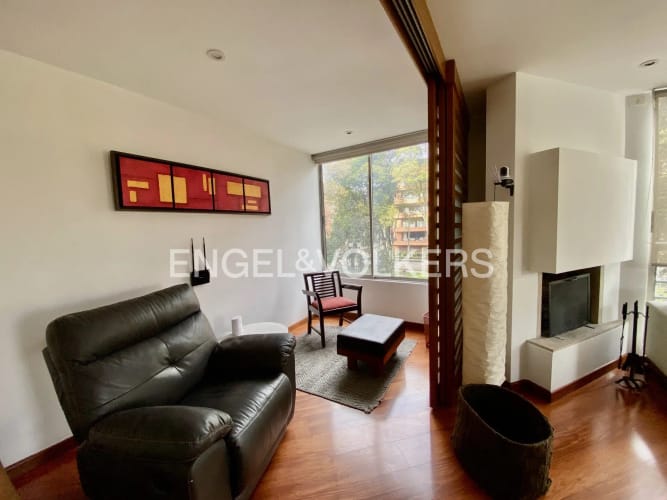 Apartamento de 3 alcobas en arriendo en Chicó Navarra, Bogotá, 150 m² · foto 7 de 17