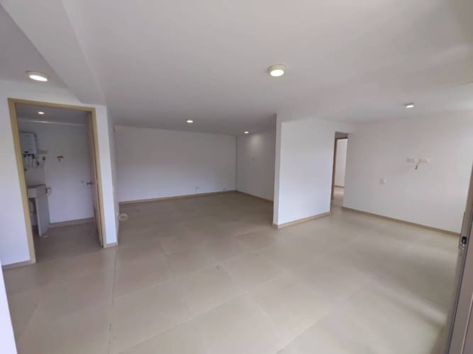 Apartamento de 3 alcobas en arriendo en Las Lomitas, Sabaneta, 68 m² · foto 9 de 11