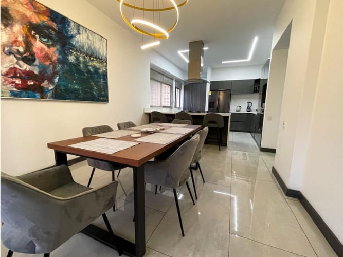 Apartamento de 5 alcobas en venta en Santa María De Los Ángeles, Medellín, 262 m² · foto 10 de 24