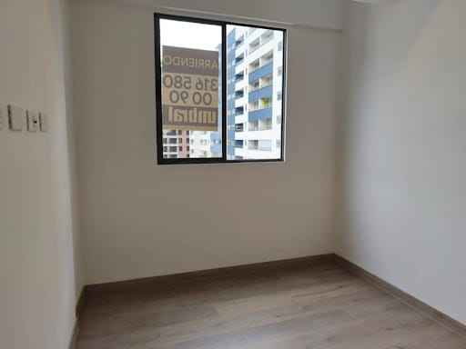 Apartamento de 2 alcobas en arriendo en Ciudad Del Río, Medellín, 67 m² · foto 12 de 15