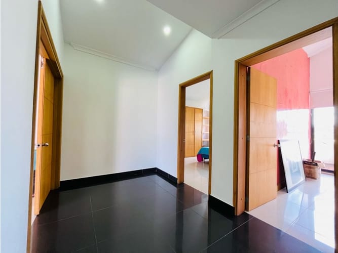 Apartamento de 5 alcobas en venta en El Diamante No. 2, Medellín, 314 m² · foto 22 de 24