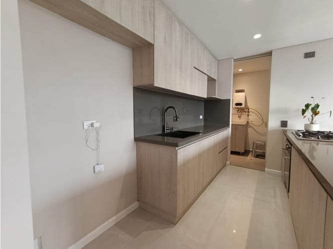 Apartamento de 2 alcobas en venta en Loma De Las Brujas, Envigado, 84 m² · foto 6 de 17