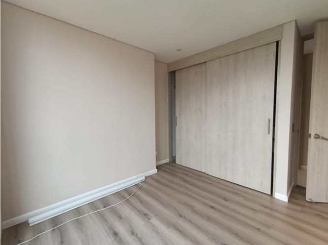 Apartamento de 2 alcobas en venta en Loma De Las Brujas, Envigado, 84 m² · foto 11 de 17