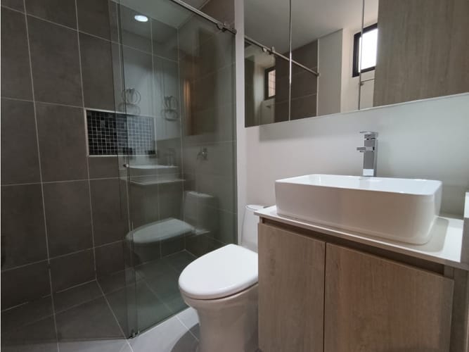 Apartamento de 2 alcobas en venta en Loma De Las Brujas, Envigado, 84 m² · foto 15 de 17