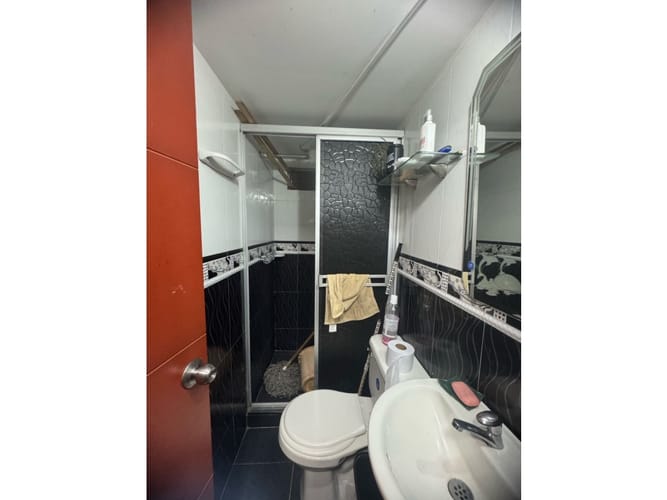 Apartamento de 3 alcobas en venta en Cr Puerto Nuevo, Mosquera, 55 m² · foto 11 de 15